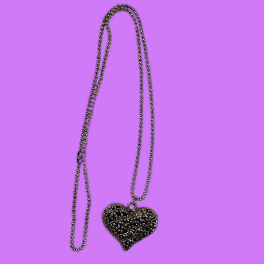 Silvertone Filigree Heart Pendant
